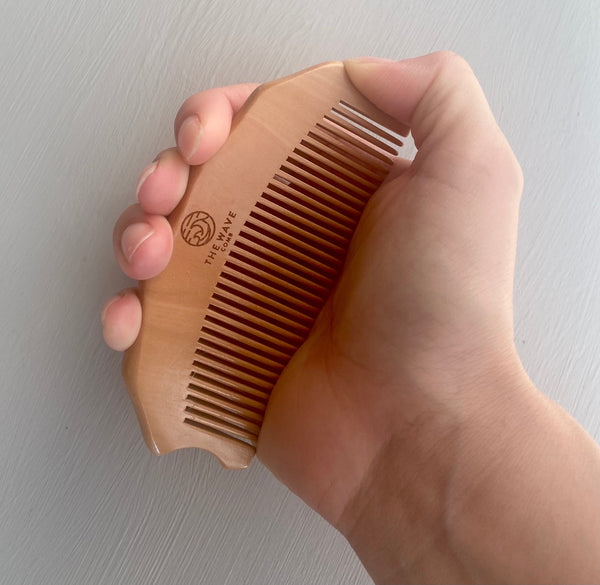 Combs with hotsell Panamanian Tremors